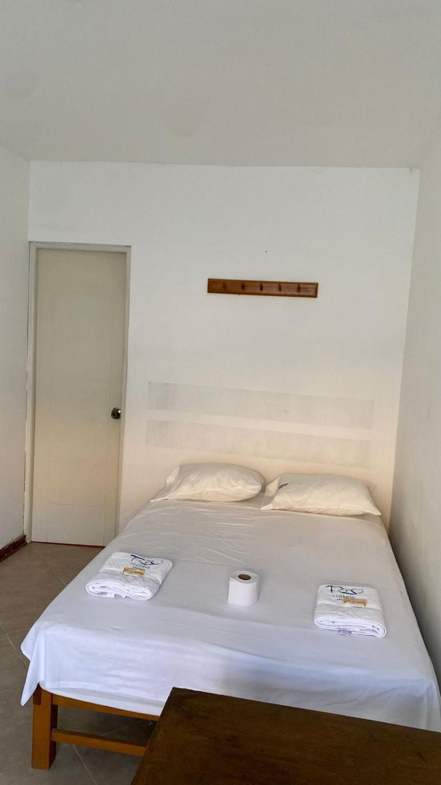 Hospedaje Rio Hotels マンコラ エクステリア 写真